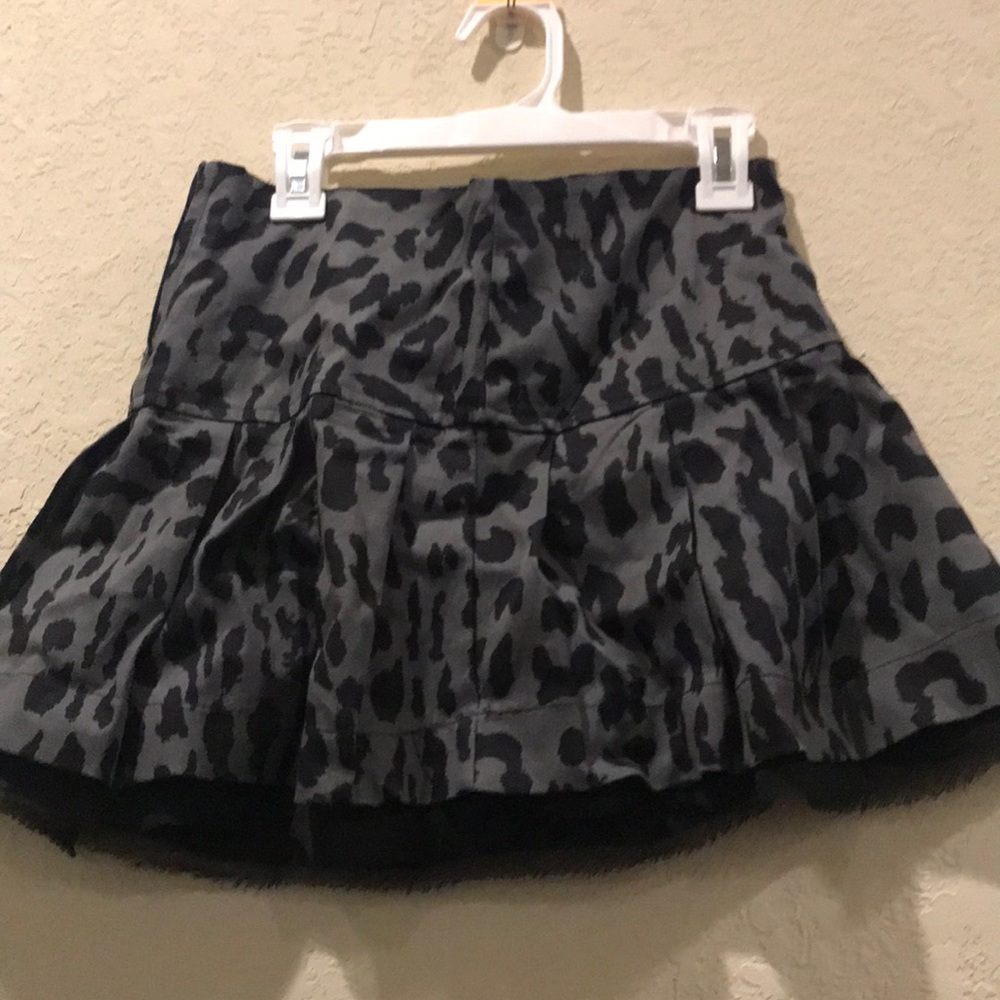 pleated skirt black and charcoal cheetah print
